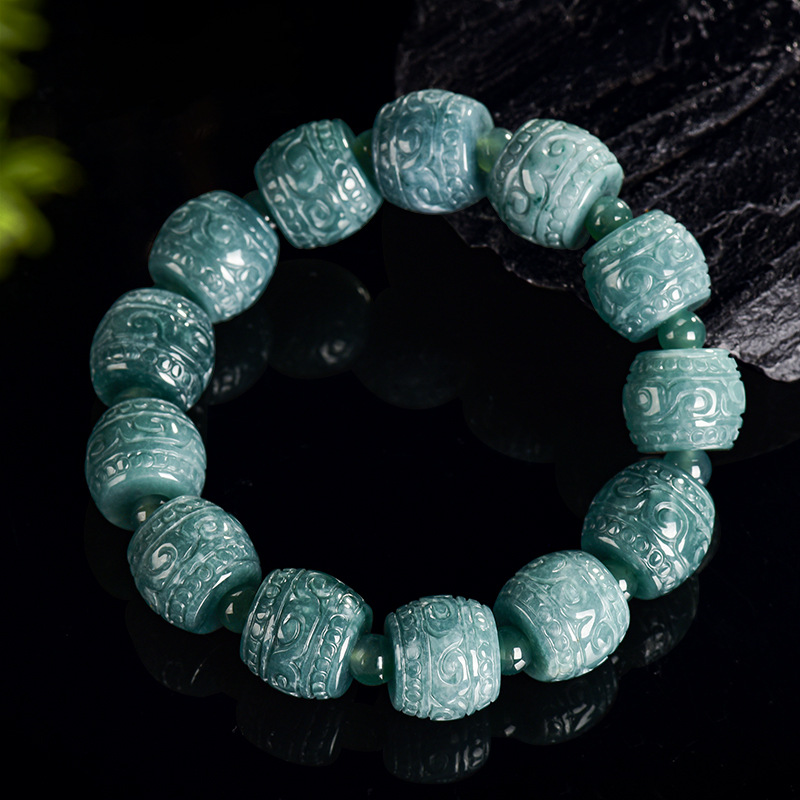 Natural Burmese Jadeite Carved - Bracelets ulasan dan harga